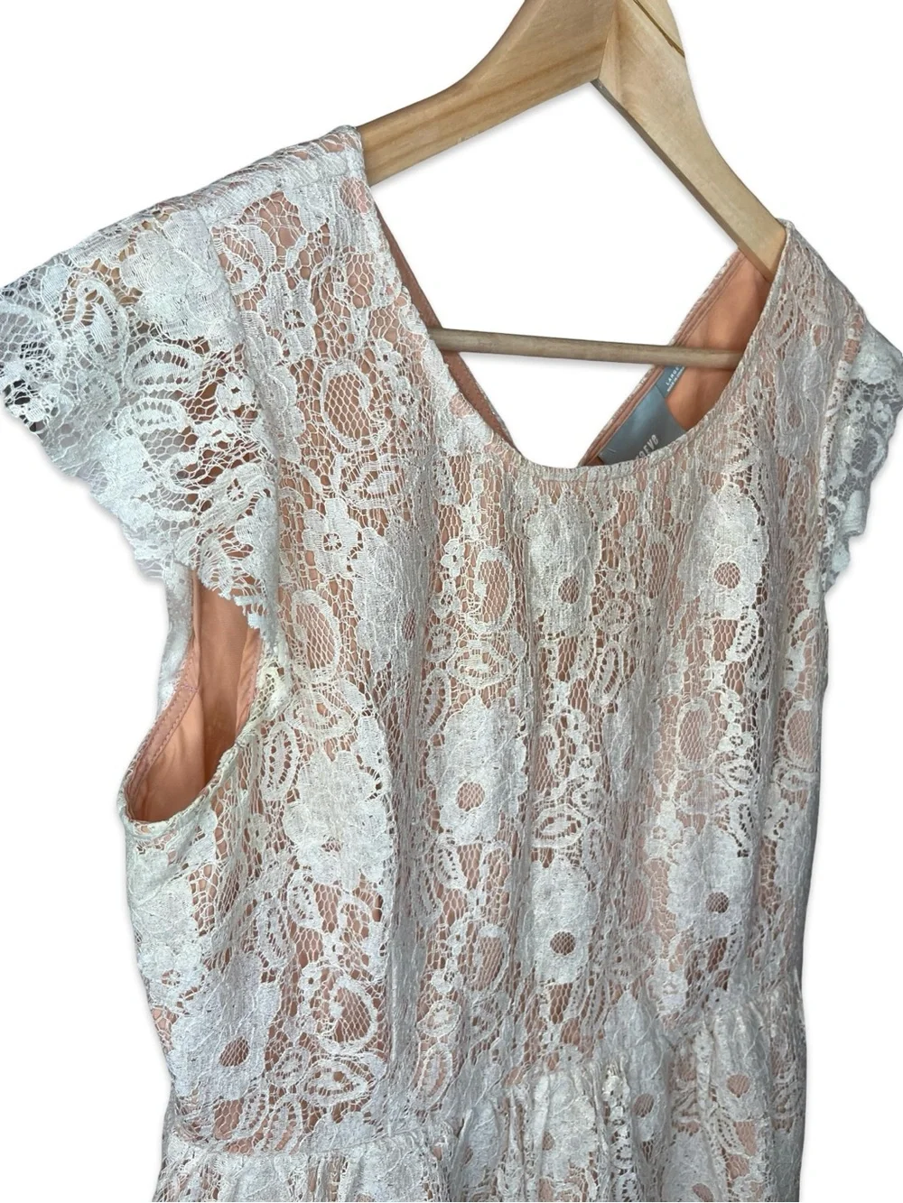 Maeve Anthropologie Lace Peplum Top Size Large Cream Floral Lace Romantic Boho - Picture 14 of 14